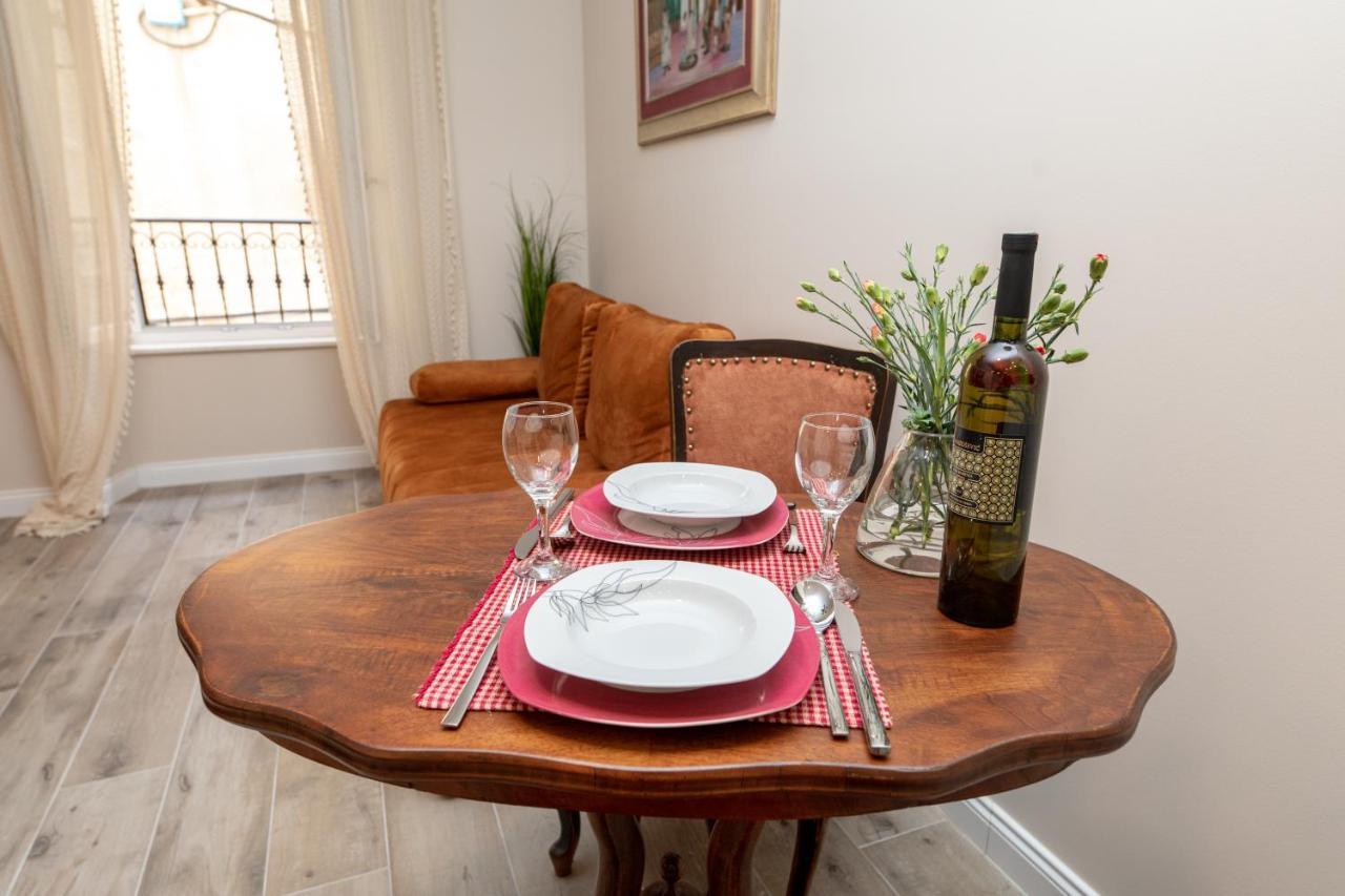 שיבניק Stanley Helenski - Apartment In Old Town מראה חיצוני תמונה